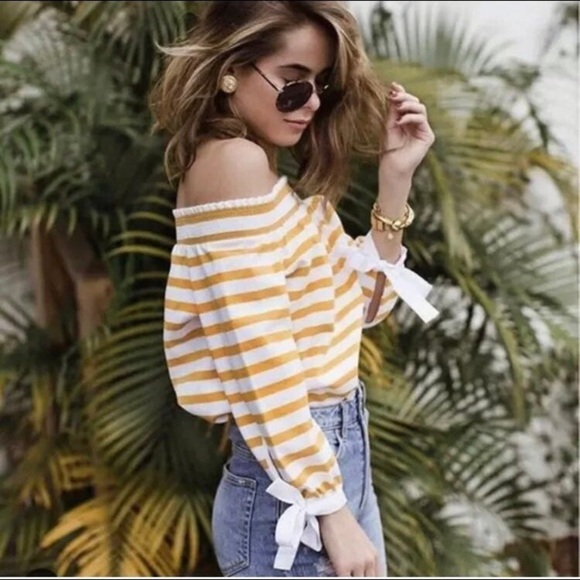 J. Crew Yellow & White Striped Off Shoulder Top Size Medium - Picture 3 of 9